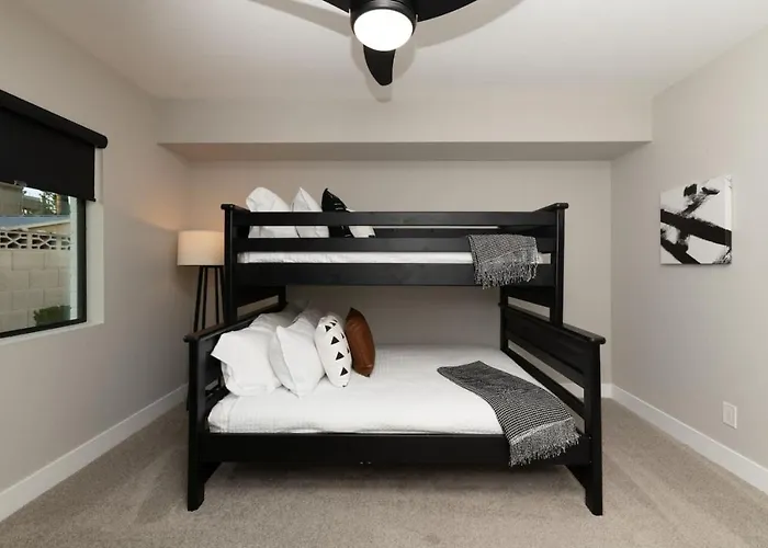 4bedroom 3bath With Billiards, Ping-pong, Heated Pool, Hot Tub, Fire Pit & * Scottsdale