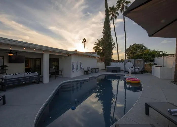 4bedroom 3bath With Billiards, Ping-pong, Heated Pool, Hot Tub, Fire Pit & *
