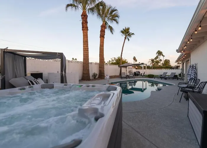 4bedroom 3bath With Billiards, Ping-pong, Heated Pool, Hot Tub, Fire Pit & Scottsdale