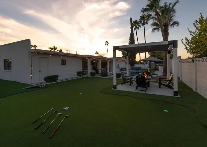 4bedroom 3bath With Billiards, Ping-pong, Heated Pool, Hot Tub, Fire Pit & Holiday home