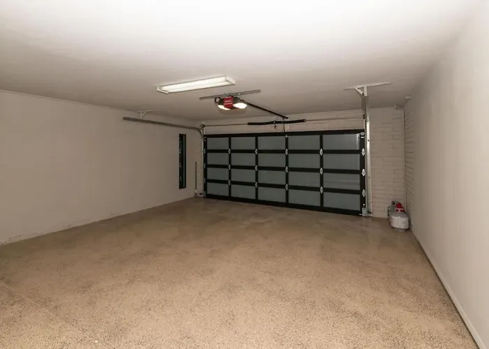 4bedroom 3bath With Billiards, Ping-pong, Heated Pool, Hot Tub, Fire Pit &